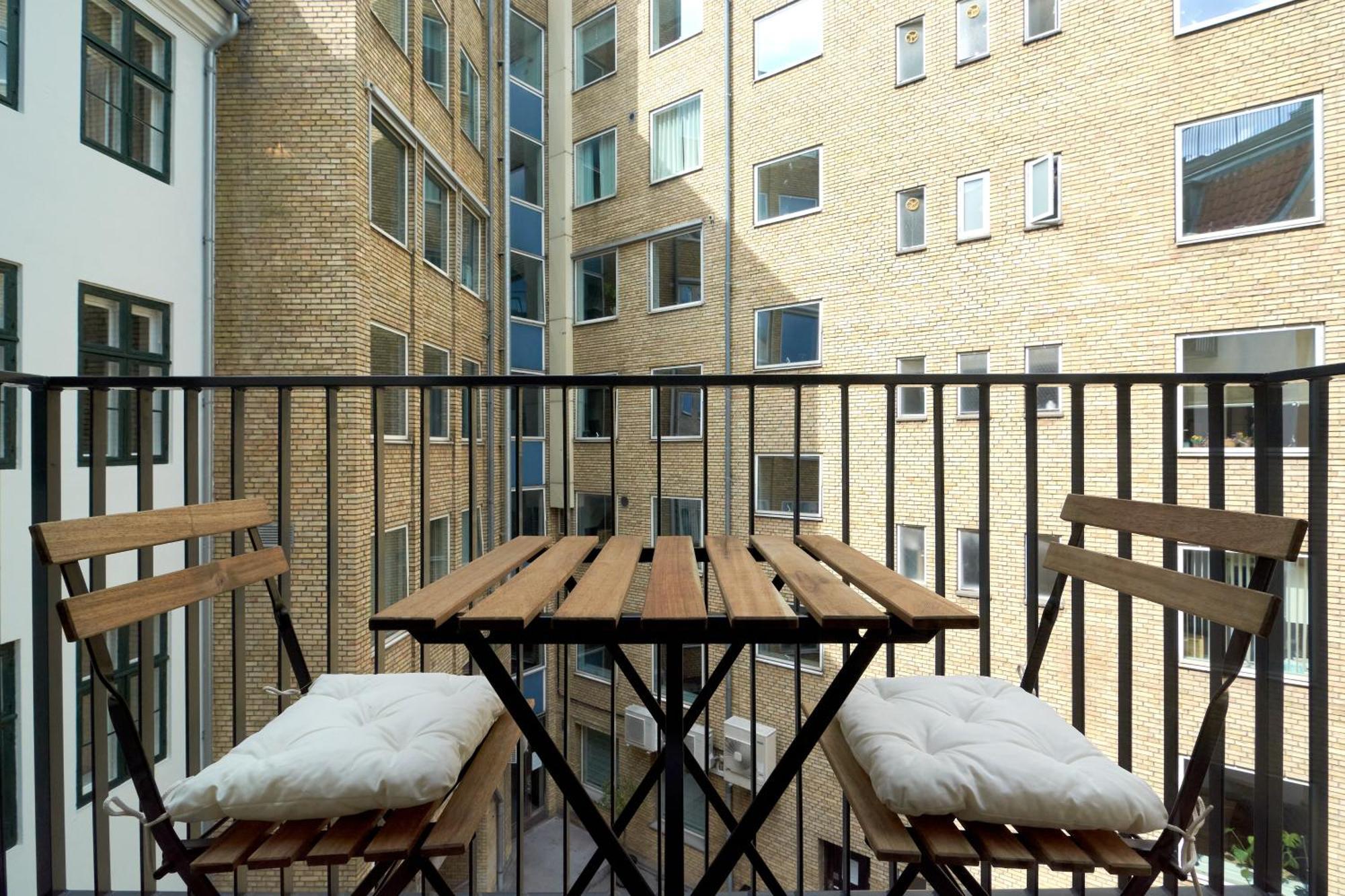 Large 4 Bedroom With Balcony & Bathtub In Cph City Копенгаген Екстер'єр фото